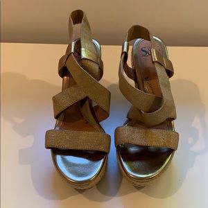 Gold and brown wedges by Soft size 8